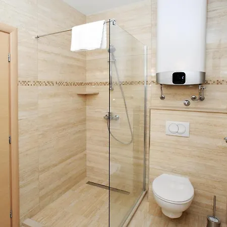 Nika Family - Comfort Studio With Balcony And Sea View Apartment